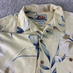 Paradise Coves Mens Silk Hawaiian Shirt Floral Print Button Up Size L Casual
